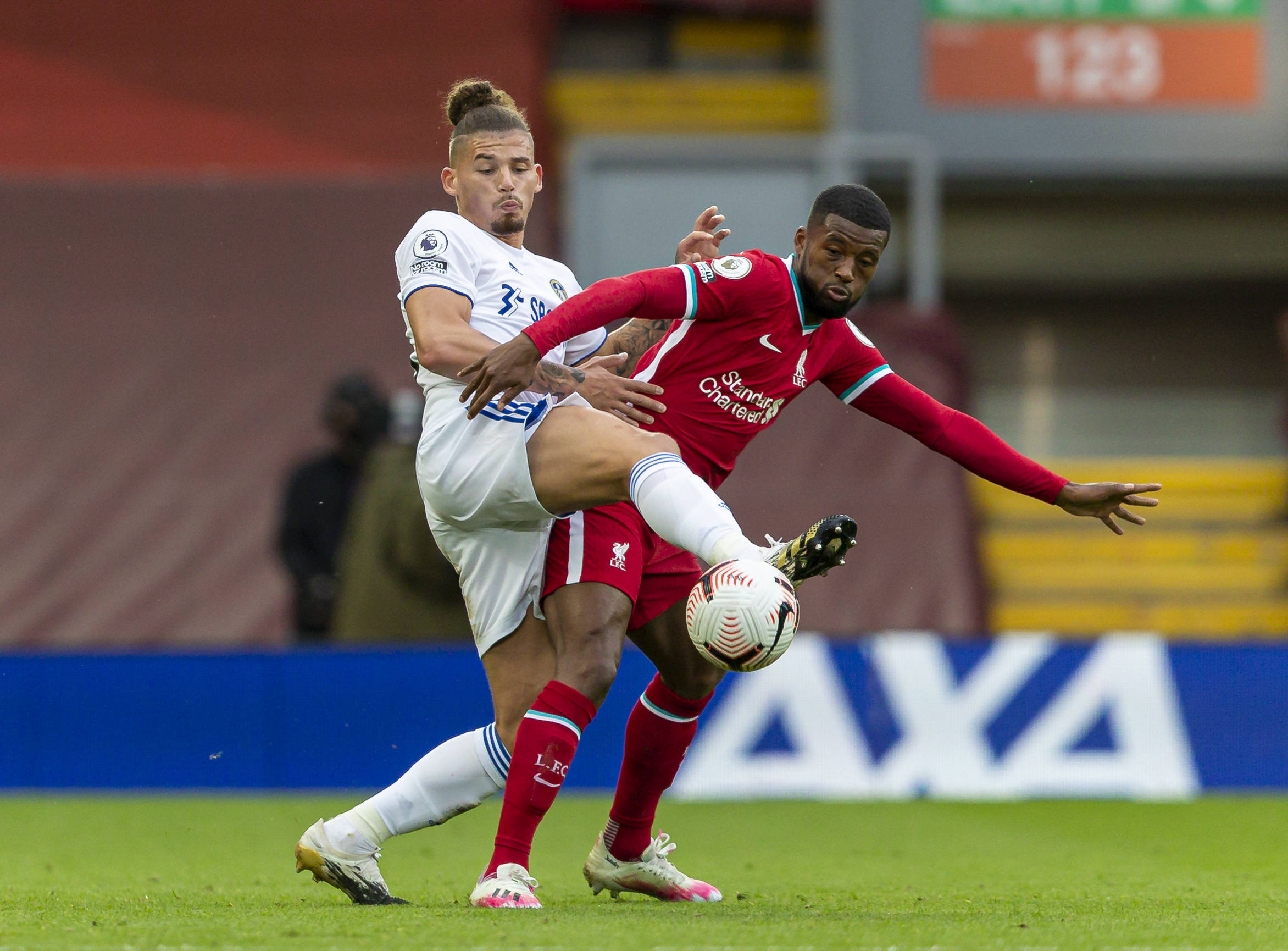 据知情人士 据知情人士